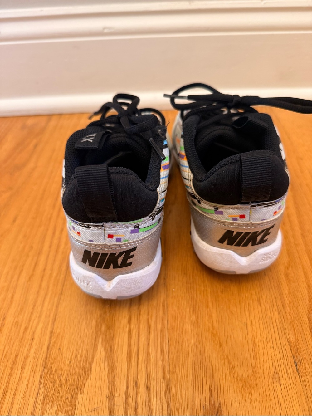 Kids Multicolor Football Cleats with Black Accents - Picture 3 of 6